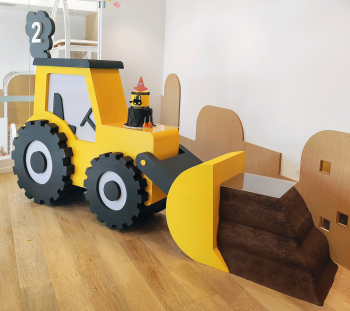 Tractor Cake Table